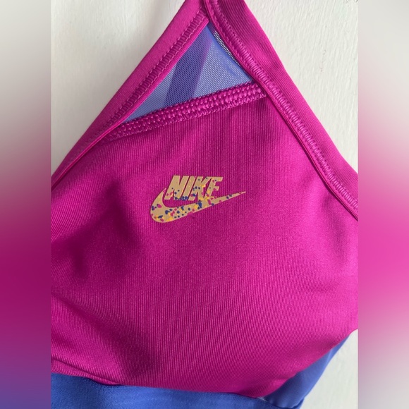 Nike Indy Icon Clash Toggle Sports Bra size Small - Picture 2 of 4